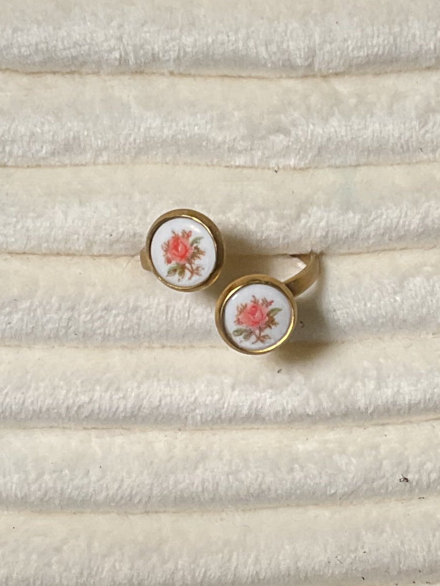 Vintage Rose Bypass Ring