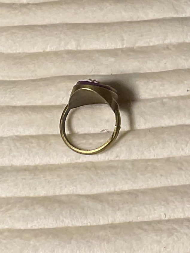 Vintage Hummingbird Cameo Ring Size 8