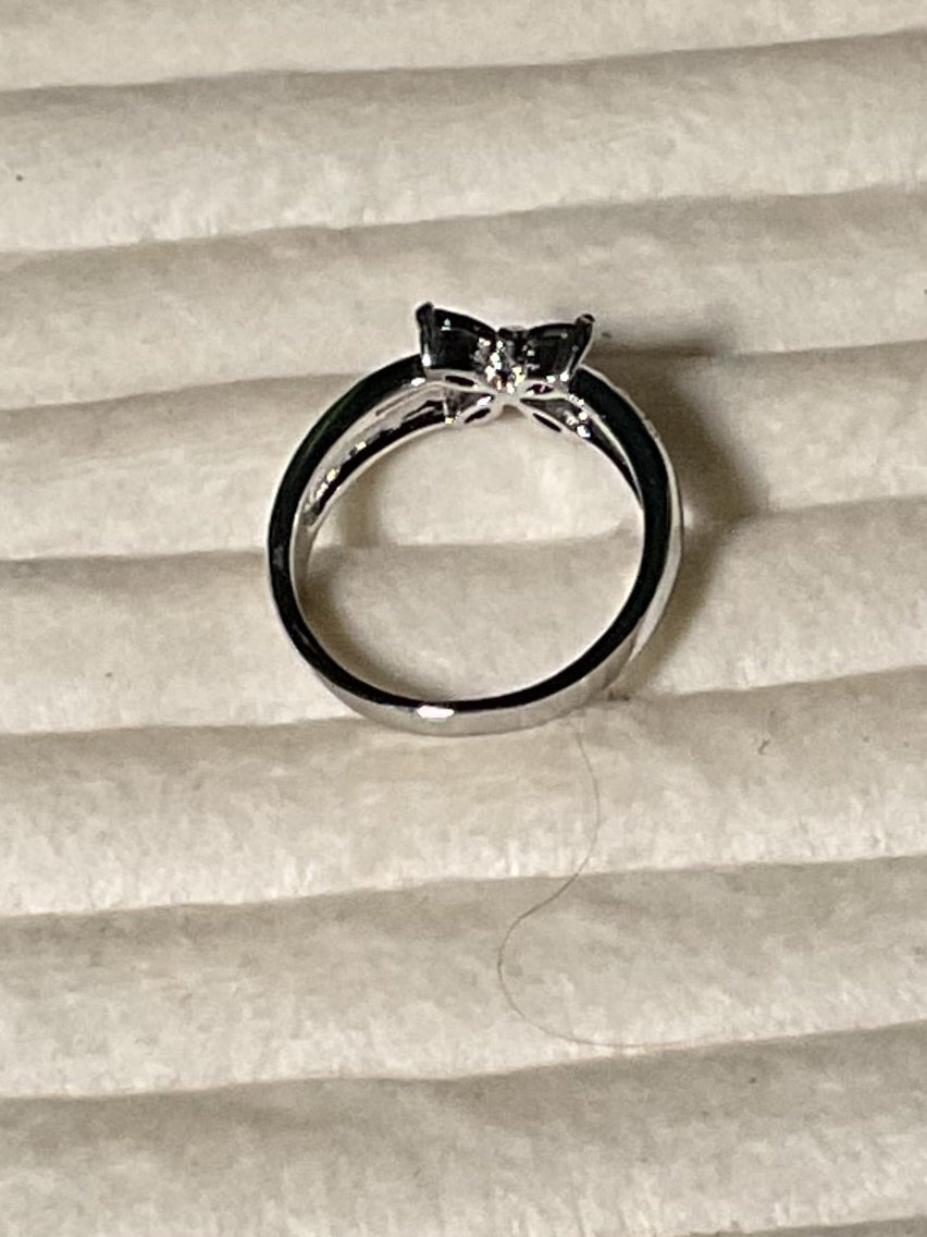 Vintage CZ and Sterling Silver Ring Size 8